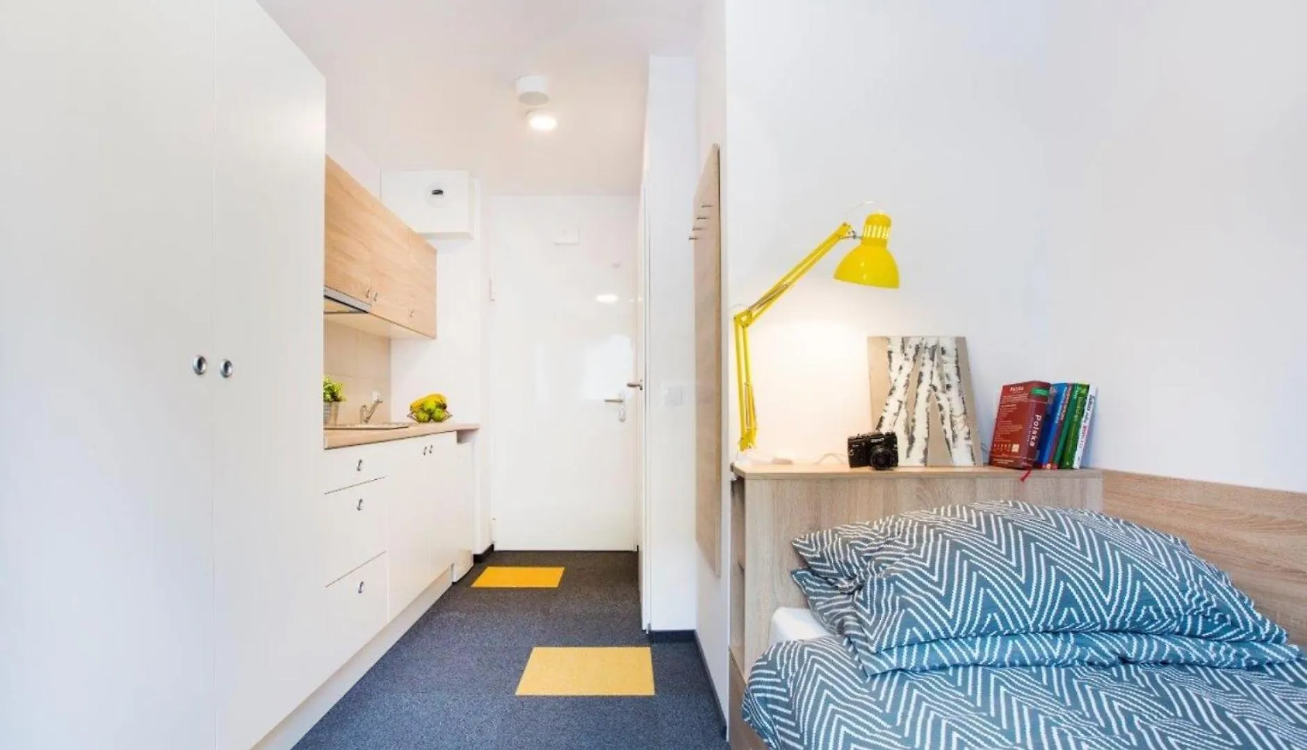 Modern Studios In Wroclaw With Desk For Remote Work And Access To The Gym By Noclegi Renters