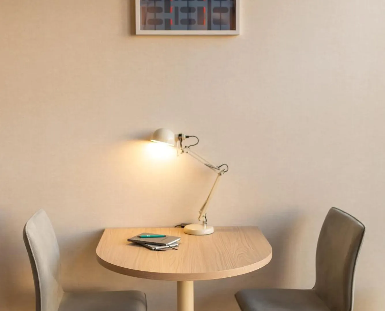شقة Modern Studios In Wroclaw With Desk For Remote Work And Access To The Gym By Noclegi Renters